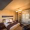 SIMPLE ROOMS SELF CHECK iN - Bukarest