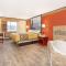Super 8 by Wyndham Bedford
