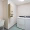 Super 8 by Wyndham Bedford