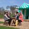 Leeds Castle Knights Glamping - Leeds