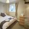 Host & Stay - Cosy Cottage - Emley