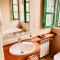 Covas Seabreeze Cottage