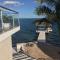 Costera 171 · Guest House