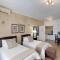 Ancient Emperor Guest Estate - Potchefstroom