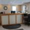 Shiretown Inn & Suites - Houlton