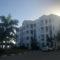 Nyali Beach 2BR Seaview Apartment - Pool & Beach Access - Sleeps 4