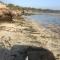 Nyali Beach 2BR Seaview Apartment - Pool & Beach Access - Sleeps 4