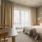 Air Hotel