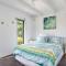 At Agnes Ave: coastal views