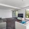 At Agnes Ave: coastal views
