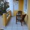 Raphs Studios-Apts By The Sea