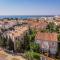 ARENDA Pino Alto Villa Napoleon