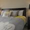 Foto: Boardwalk Homes Vacation & Bridal Guest Houses 2/18