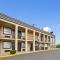 Super 8 by Wyndham Fort Worth TX