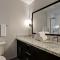 Foto: Residences at Kanata Lakes 34/34