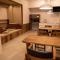 Guesthouse Akicafe Inn