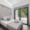 Villa Summer Light