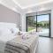 Villa Summer Light