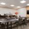 Country Inn & Suites by Radisson, Belleville, ON