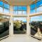 Pebble Apartment