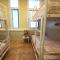 橙舍一館 TW Hostel I