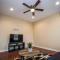 Hackberry St #B Renovated 2BR Near Downtown SA - سان انطونيو