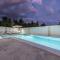 Andy modern & centrally located ap. for 6 with a pool - Novalja