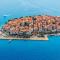 Beachfront 4-bedroom villa Sea Wave in Orebic, Croatia - أوربيك