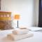 Stunning Spacious Central Apartment near Parade Gardens