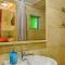 Lavender Circus Hostel, Doubles & Ensuites