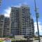 Parquemar Center PRIMERA LINEA FRENTE AL MAR Piso 8 LOS DEDOS Garage y amenities - Punta del Este