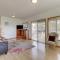Stradbroke - Central Metung Escape