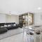 Sundowner Apartment 9