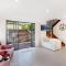 Koonah Town House