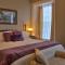 Sir Isaac Brock B&B Luxury Suites