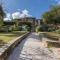 Villa Bougainvillea con piscina e giardino privato a pochi passi dal mare