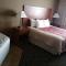 Canby Inn and Suites - Canby