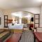 Red Lion Inn & Suites Mineral Wells - Mineral Wells