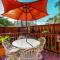 Hummingbird Home Suites