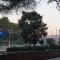 A 20 mt dal mare con ombrellone e sdraio in spiaggia