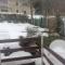 STUDIO COSY AVEC TERRASSE ET JARDINET photo 11