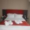 Hotel Puente Real