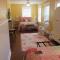 Yellow House B&B