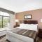 Wingate by Wyndham Raleigh Durham / Airport