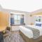 MICROTEL Inn and Suites - Ames - أيمز
