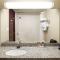 Ramada by Wyndham Edson