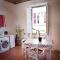 Terrace apartment in santo spirito district