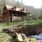 Creekside Paradise Bed and Breakfast - Robbinsville