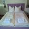Doppelbettzimmer mit Bad