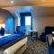 Ten Square Hotel
